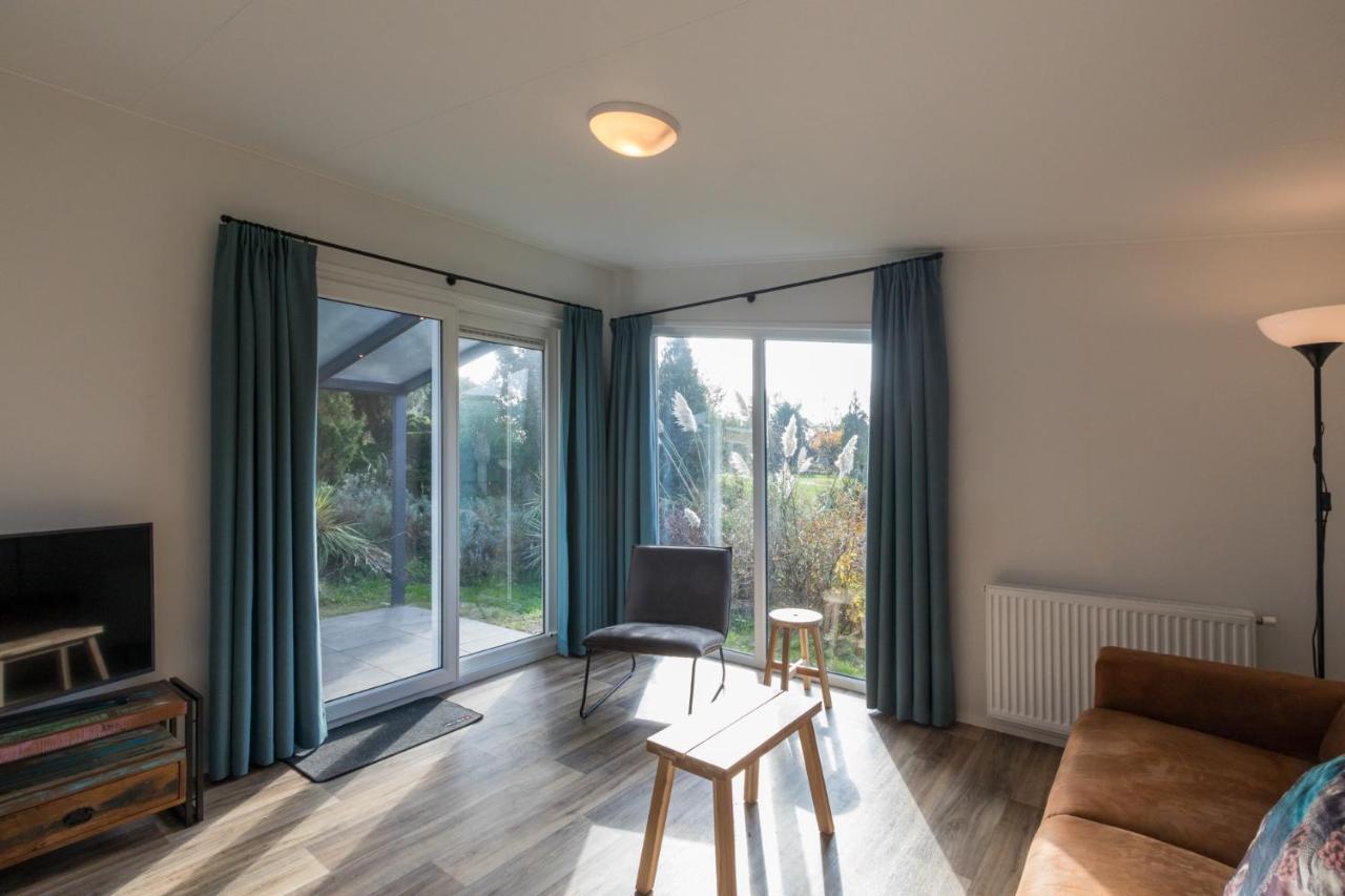 Welcome In - Chalet Vakantiepark Fort Den Haak - Huisdier Toegestaan Vrouwenpolder Exterior photo
